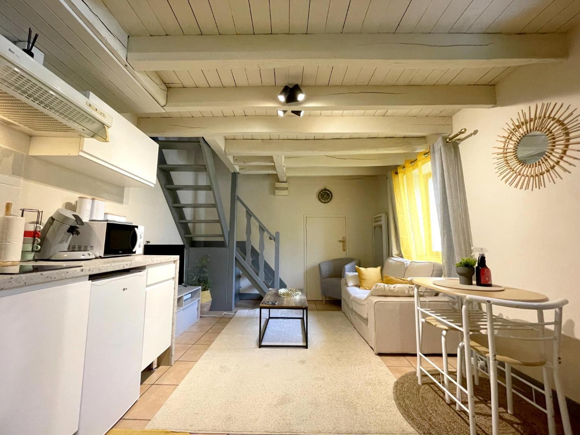"Sainte Valiere", Appartement Calme Sur Cour Privative, Nevers Eksteriør billede